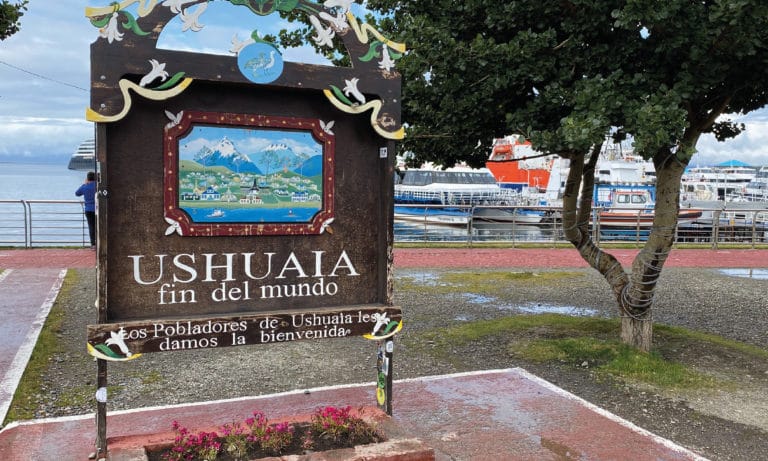 city tour ushuaia with prison museum 1_de trabajo 1