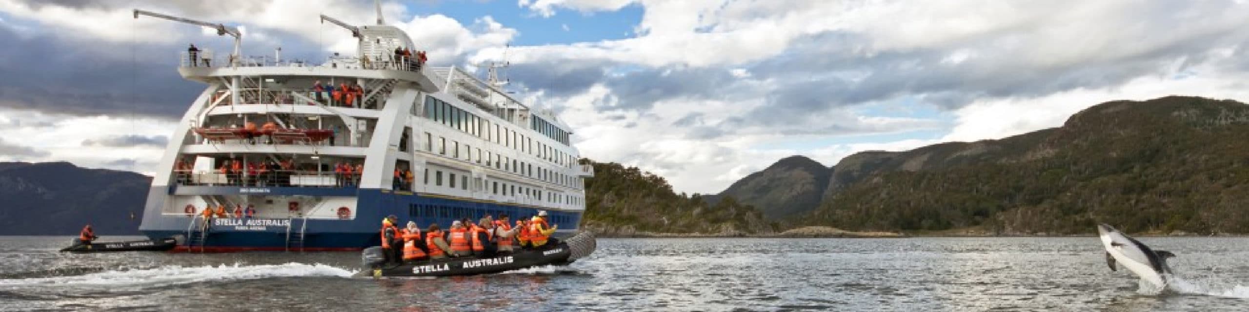 The cruise expedition with Australis Cruise in Patagonia. Visit Cape Horn and southern channels, fjords and glaciers in Argentina and Chile - Cruises in Patagonia by ripioturismo DMC for Argentina and Chile