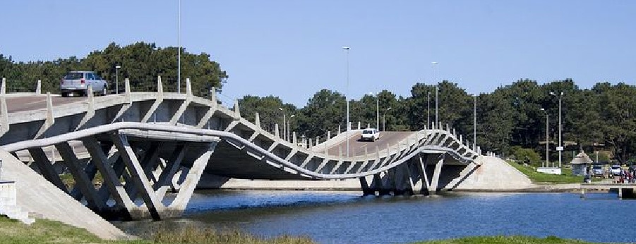 La Barra Bridge in Punta del Este. RipioTurismo Incoming tour operator in URuguay