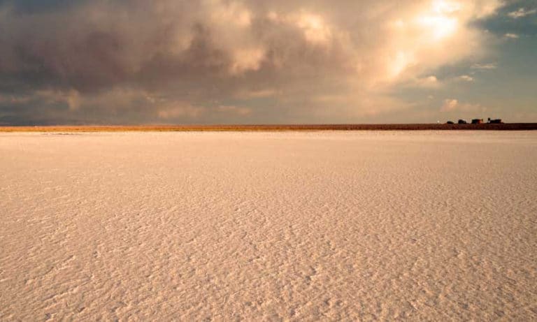 atacama salt flats_Mesa de trabajo 1