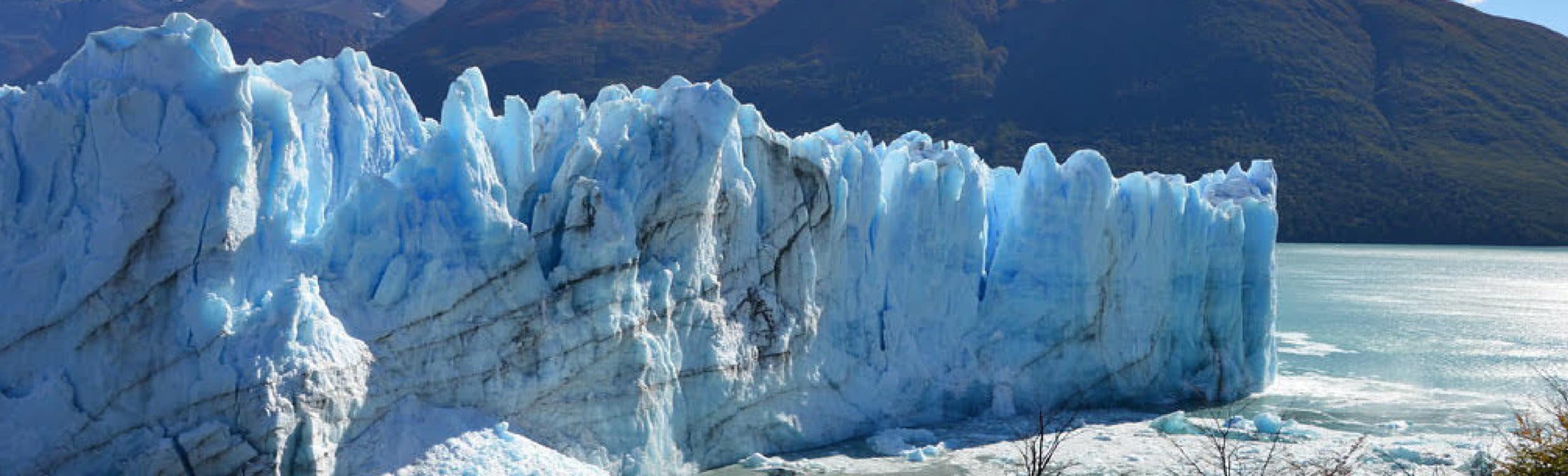 Why are glaciers blue