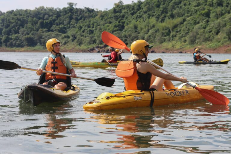 Iguazu Falls - Aguaray Expedition: Kayak and Trekking