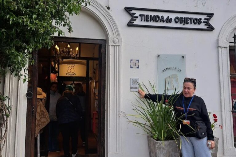 Colonia Private Walking Tour