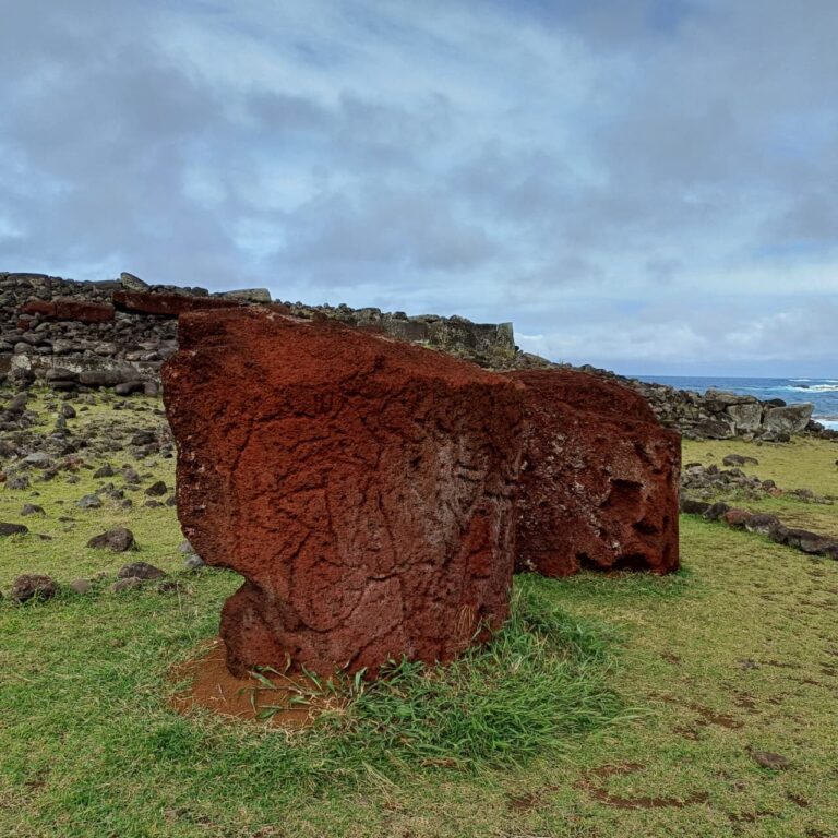 EXC FD - LA RUTA DE HOTU MATU'A - AHU AKAHANGA.17