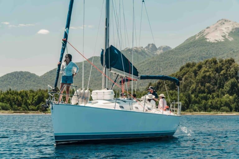 Seven Lakes Private Tour & Sailing from Bariloche