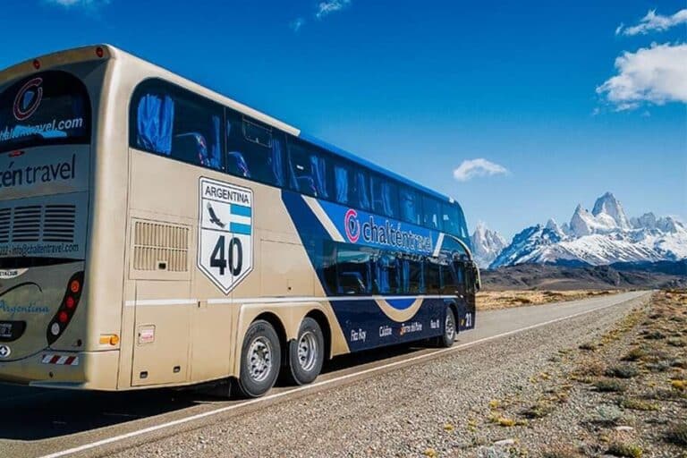 El Calafate - Puerto Natales Bus
